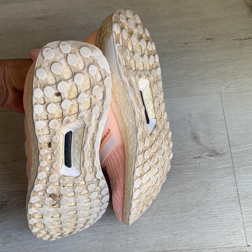 Adidas ultra boost‎ continental with white trim size 8 pink sneakers shoes - Picture 7 of 11